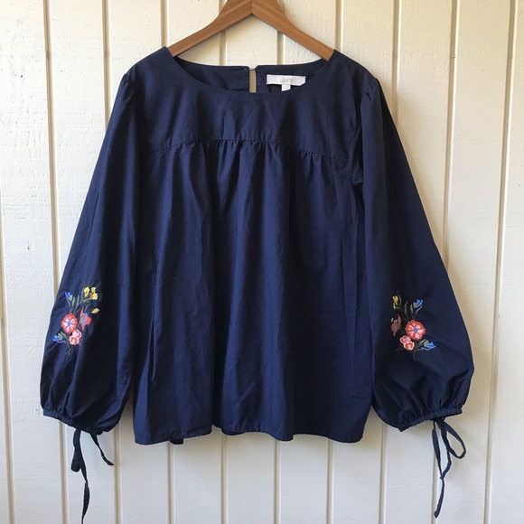 Loft Fashion Tops - Loft Navy Floral Embroidered Peasant Top